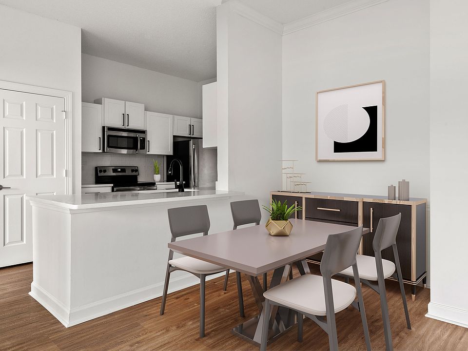 The Hartley - Dining Space