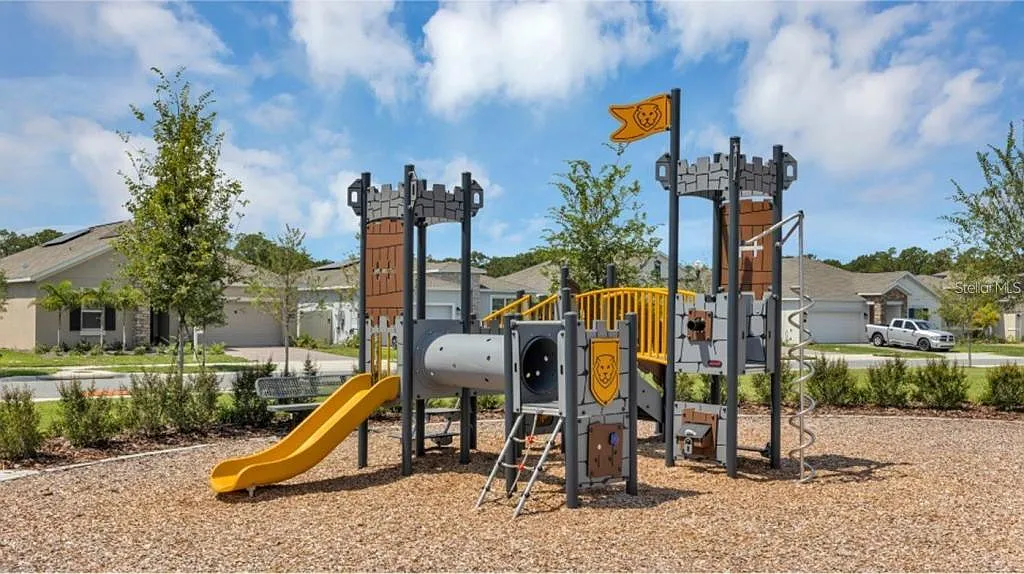 2667 Skyline Lp — Photo 4