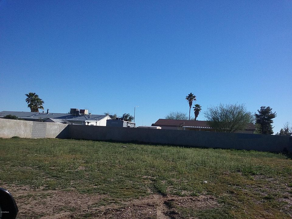 2nd image of 6801 W Sherri Jean Ln