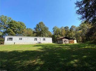 193 Forest Hills Ln, Elkin, NC 28621