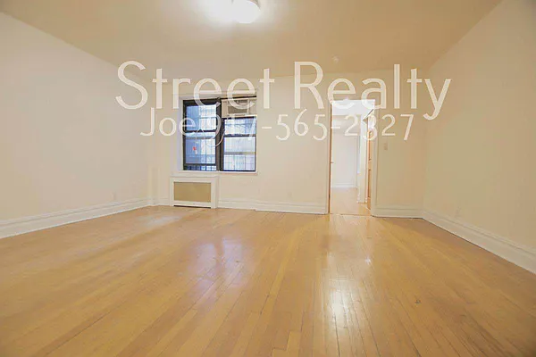 Rented by Street Realty Brokerage LLC | media 1