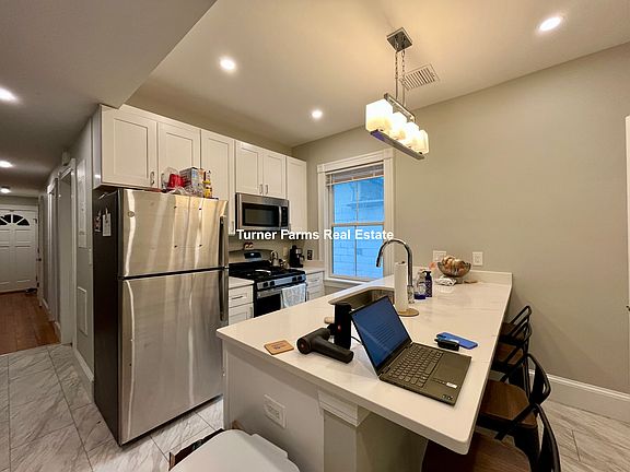3rd image of 267 E Cottage St #1A