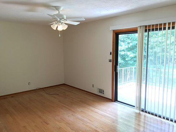 4th image of 1321 Mary Dale Dr