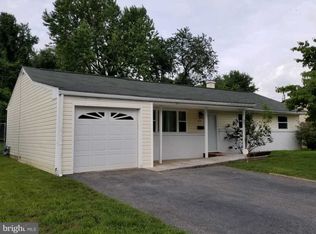 712 Birchwood Dr, Newark, DE 19713