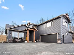 1800 Equestrian Pl, Palmer, AK 99645