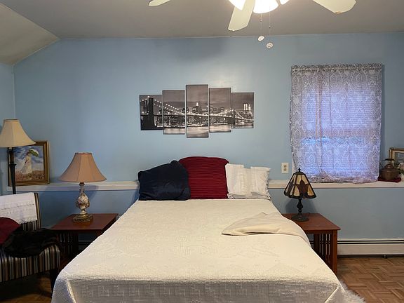 2nd image of 148 Christian Ave #4