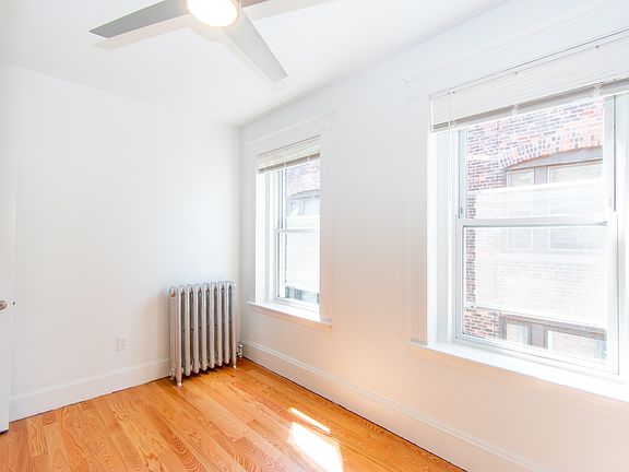 2nd image of 175 Hemenway St APT 11
