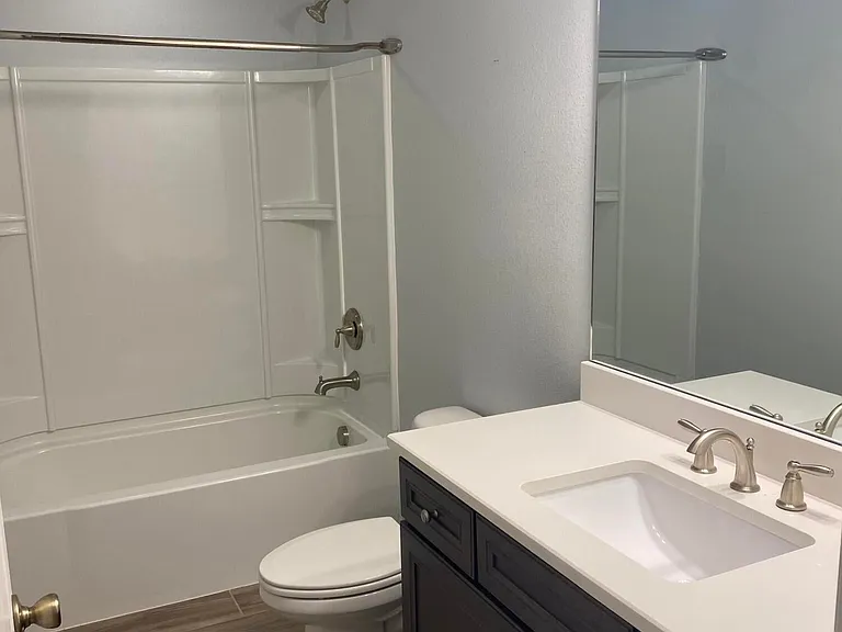 684 Carlsbad Dr — Photo 28