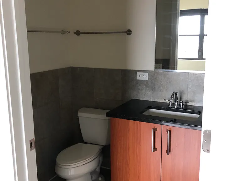 1791 W Howard St #3 — Photo 3