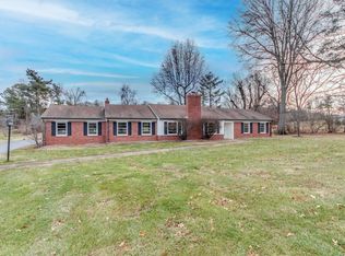 21 Marsally Dr, Saint Louis, MO