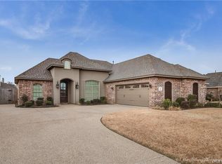 702 Bandera Dr, Bossier City, LA 71111