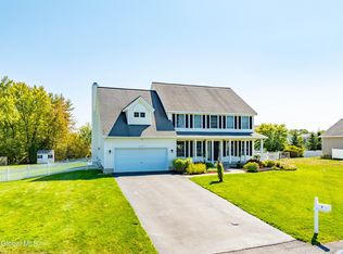 2 Winding Creek Way, Cohoes, NY 12047