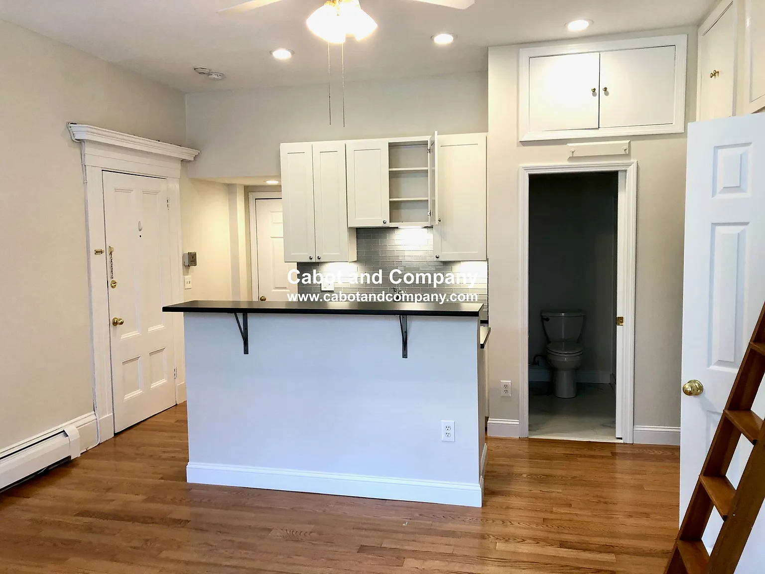 1 bed, 1.0 bath, $2,850 — Photo 2