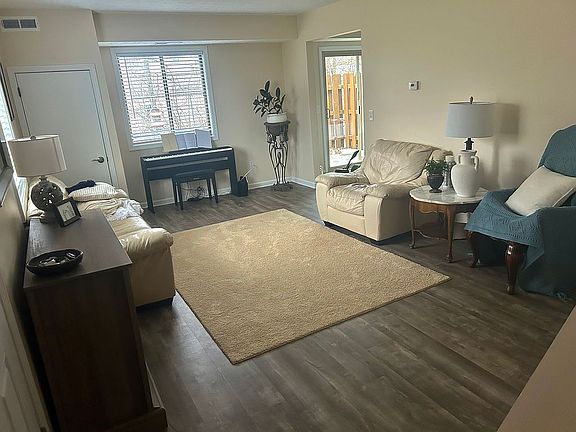 3rd image of 4234 Duke Ct