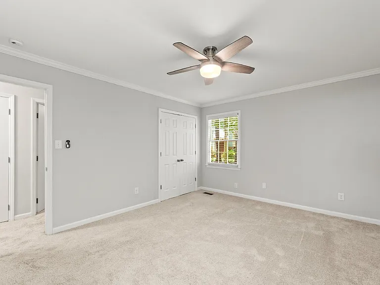 3921 Bamburgh Ln — Photo 25