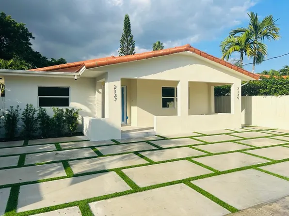 2137 SW 25th St, Miami, FL 33133