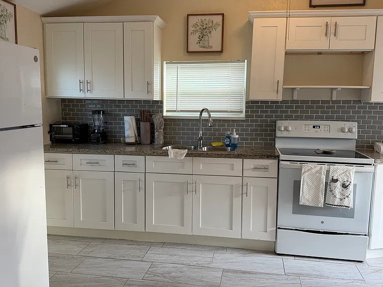 807 N Matanzas Ave #A — Photo 5