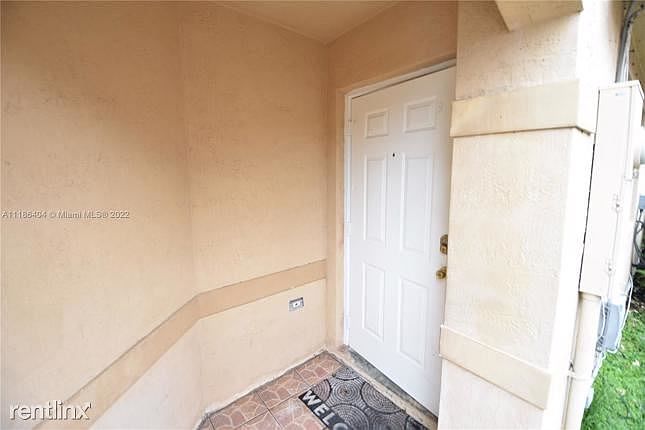 1st image of 20636 SW 93rd Ave