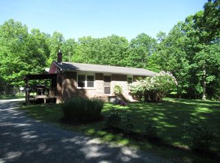 429 Woodbrier Estates Rd, Alderson, WV 24910
