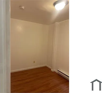 2 bed, 700 sqft, $1,240 — Photo 2