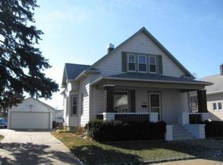533 E 2nd St, Fremont, NE 68025