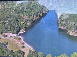 386 Adams Lake Rd, Carlisle, SC 29379