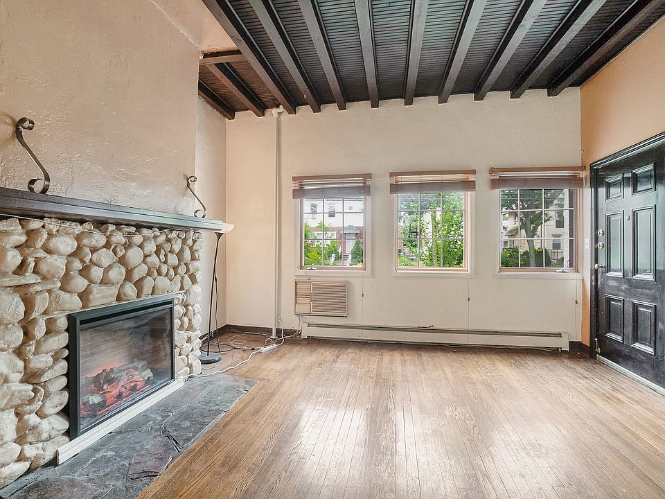 1st image of 29-21 Bell Blvd #1