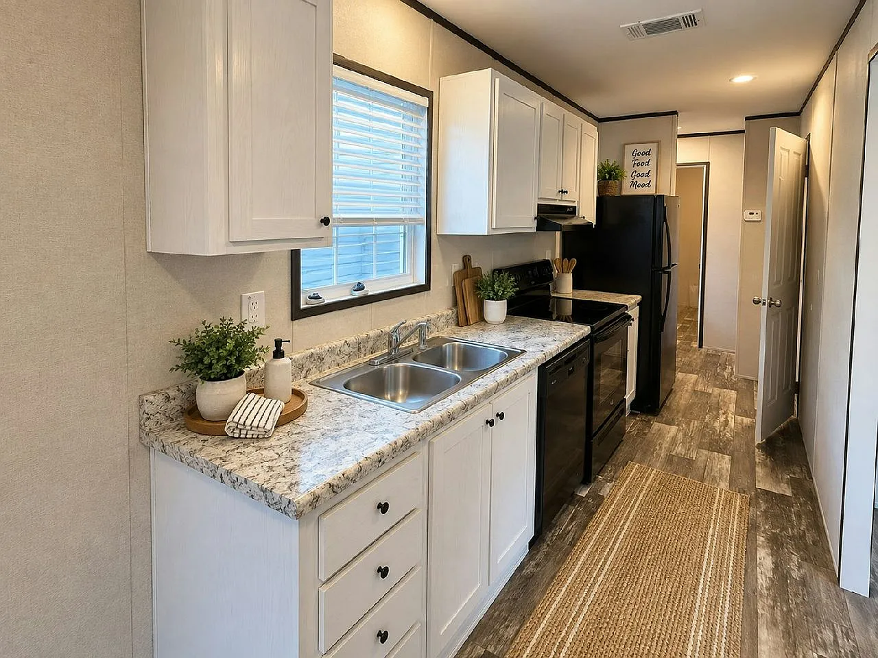 Pine Grove Estates — Photo 3