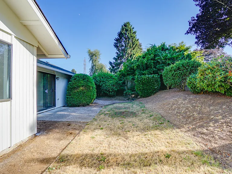 6206 NW Cherry St — Photo 51