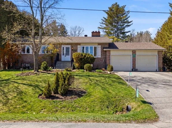 109 Highview Dr, Ottawa, ON K0A 3M0