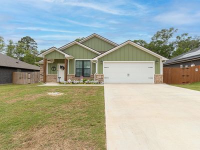 16210 Crossing Cir, Lindale, TX, 75771