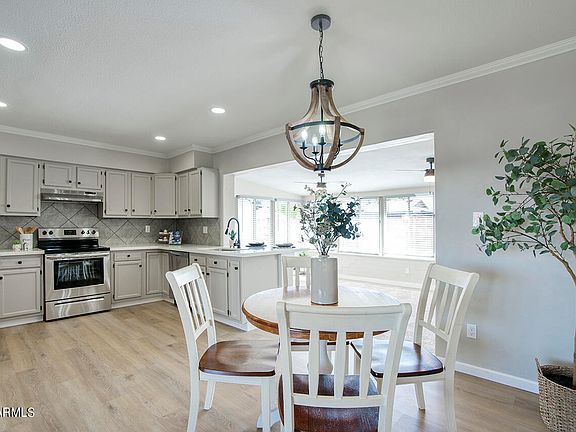 4th image of 15207 N 38TH Drive
