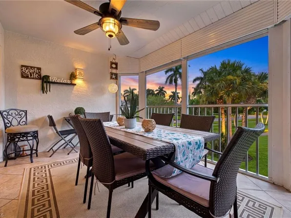 9022 Michael Cir Unit 2, Naples, FL 34113