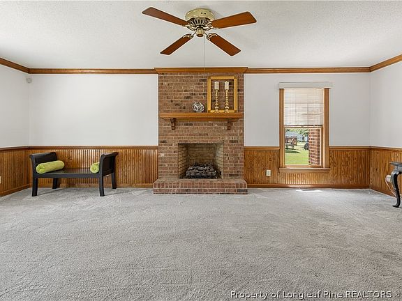 2nd image of 3901 Carson Dr