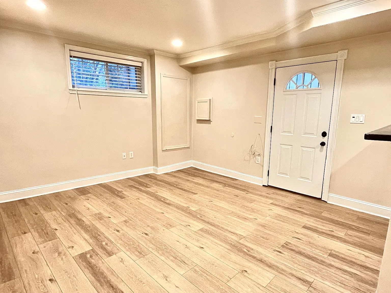 4202 Grant St NE — Photo 3