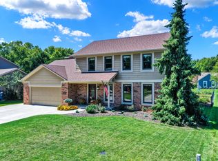 635 White Pine Dr, Noblesville, IN 46062