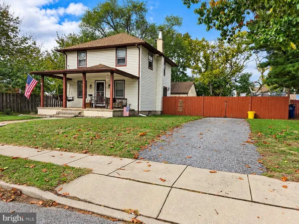 115 Oxford Rd, Cinnaminson, NJ 08077