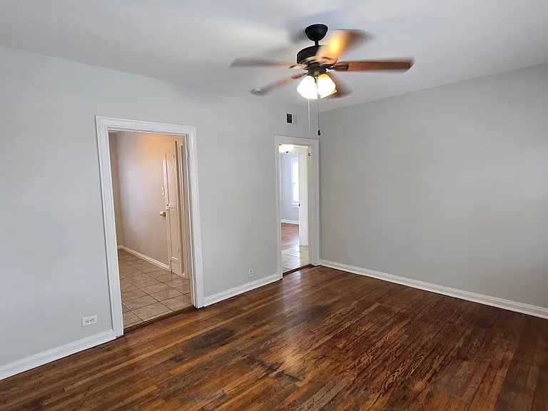 1802 W Gramercy Pl — Photo 4