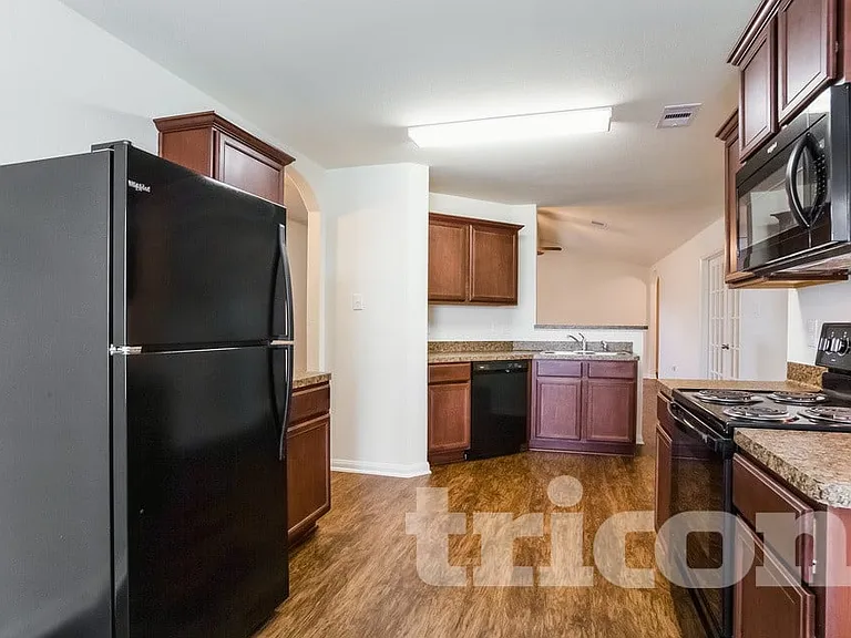 12306 Wavecrest Rd — Photo 16