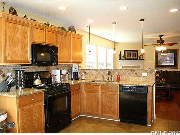 2nd image of 2008 Southwind Trail Dr