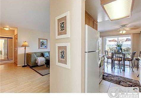 4th image of 4011 Crown Point Dr Unit 5