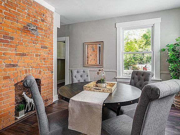 4th image of 485 Oakwood Ave