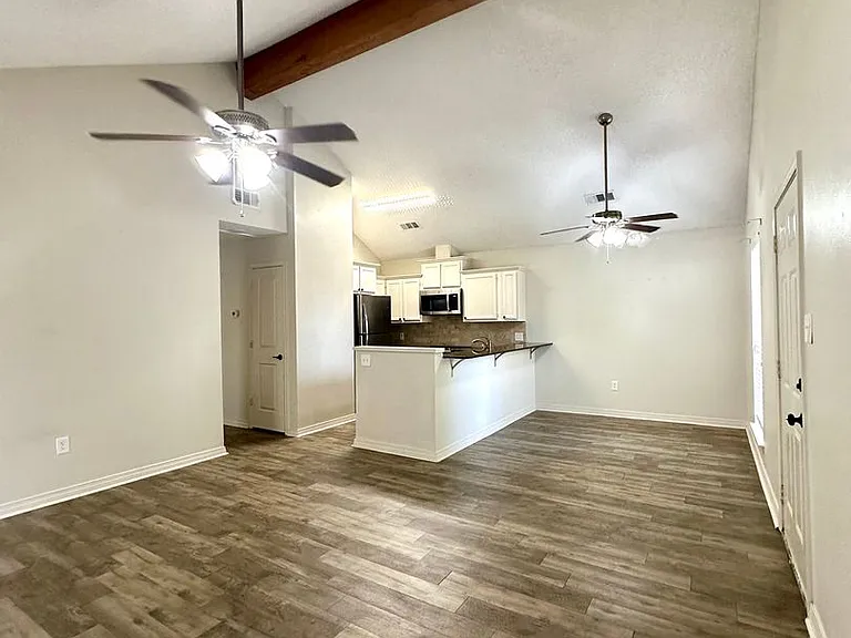 11011 Cal Rd #34 — Photo 14