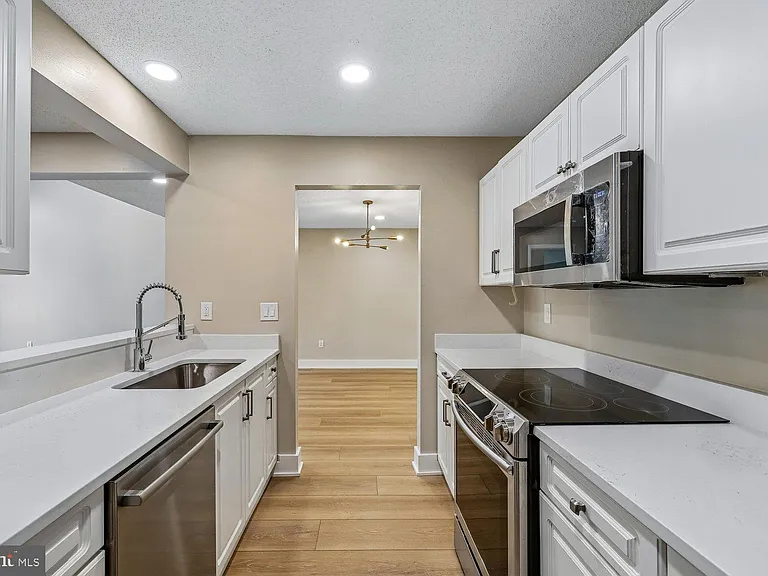 12904 Churchill Ridge Cir #11 — Photo 3