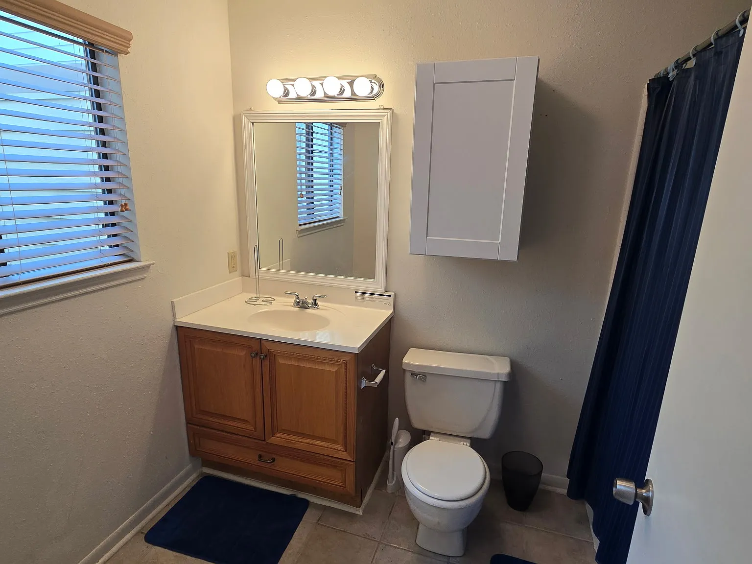2 bed, 2.5 bath, 1254 sqft, $1,300 — Photo 1