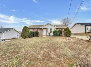 2806 Teakwood Dr, Clarksville, TN 37040