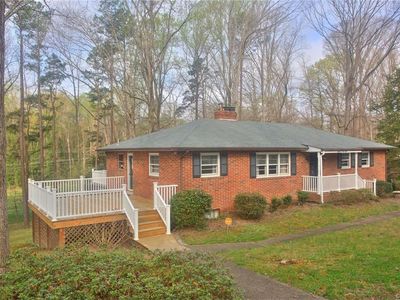 1838 Bloomfield Rd, North Chesterfield, VA, 23225