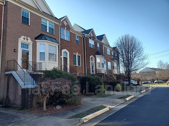 3rd image of 2505 Polly Jefferson Way