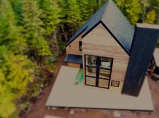 802 W 1st Ave, Grand Marais, MN 55604