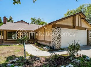 27837 Ridgegrove Dr, Santa Clarita, CA 91350